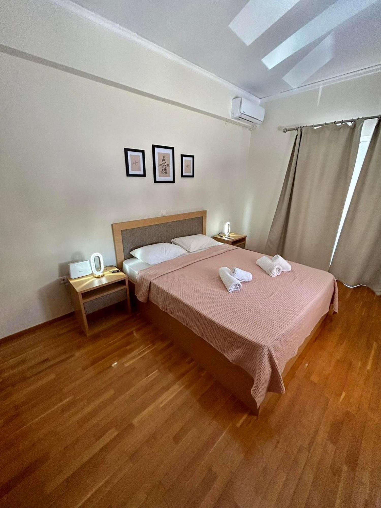 Syrios House & Apartments นาฟปลิโอ ภายนอก รูปภาพ